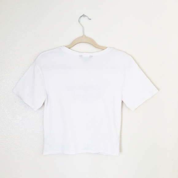 Project Runway Twist Front CropTop - Picture 4 of 5